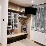 Sparrow Apartmens 2 - Vrabcia Ulica 9, *