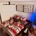 Sparrow Apartmens 2 - Vrabcia Ulica 9, Apartamento Košice