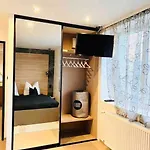 Sparrow Apartmens 2 - Vrabcia Ulica 9, *