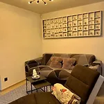 Sparrow Apartmens 2 - Vrabcia Ulica 9, * Košice