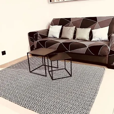 Sparrow Apartmens 2 - Vrabcia Ulica 9, Apartment Košice