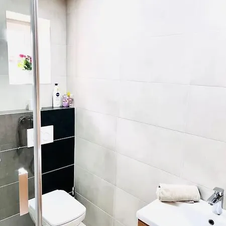 Sparrow Apartmens 2 - Vrabcia Ulica 9, * Košice