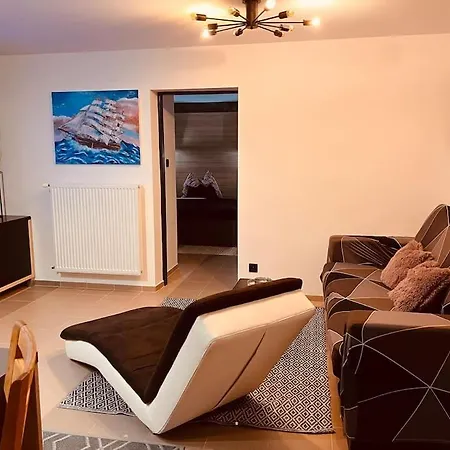 Sparrow Apartmens 2 - Vrabcia Ulica 9, Apartment Kosice