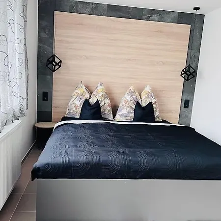 Sparrow Apartmens 2 - Vrabcia Ulica 9, Kosice