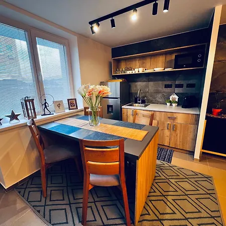 Sparrow Apartmens 2 - Vrabcia Ulica 9,