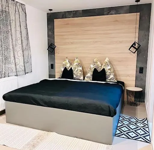 Apartmán Sparrow Apartmens 2 - Vrabcia Ulica 9, *
