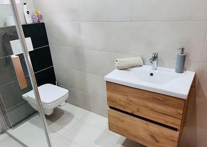 Sparrow Apartmens 2 - Vrabcia Ulica 9, Apartment Kosice