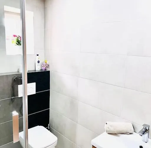 Sparrow Apartmens 2 - Vrabcia Ulica 9, * Kosice